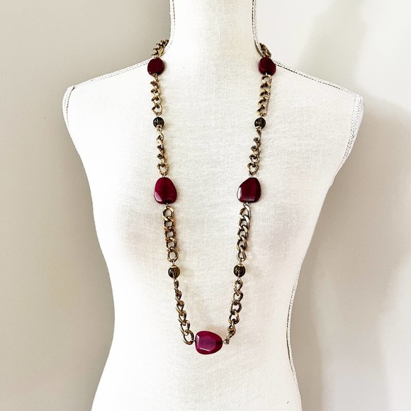 NEW Chico's Burgundy Stone & Link Necklace - Picture 1 of 8